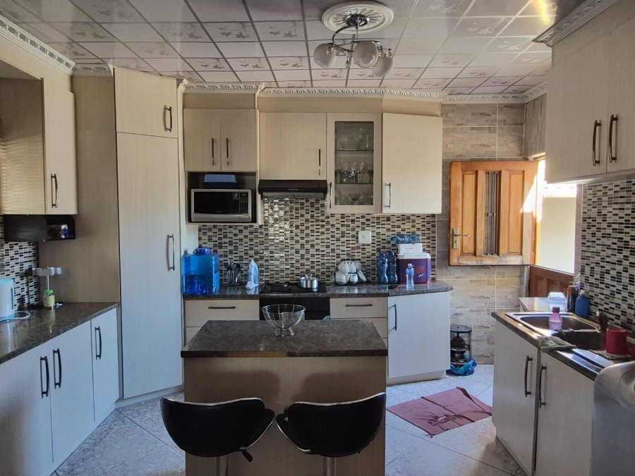 3 Bedroom Property for Sale in Kwadwesi Eastern Cape